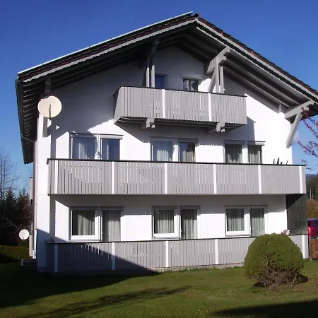 Spacious Holiday In The Southern Bavarian Forest With Balcony * Lindberg